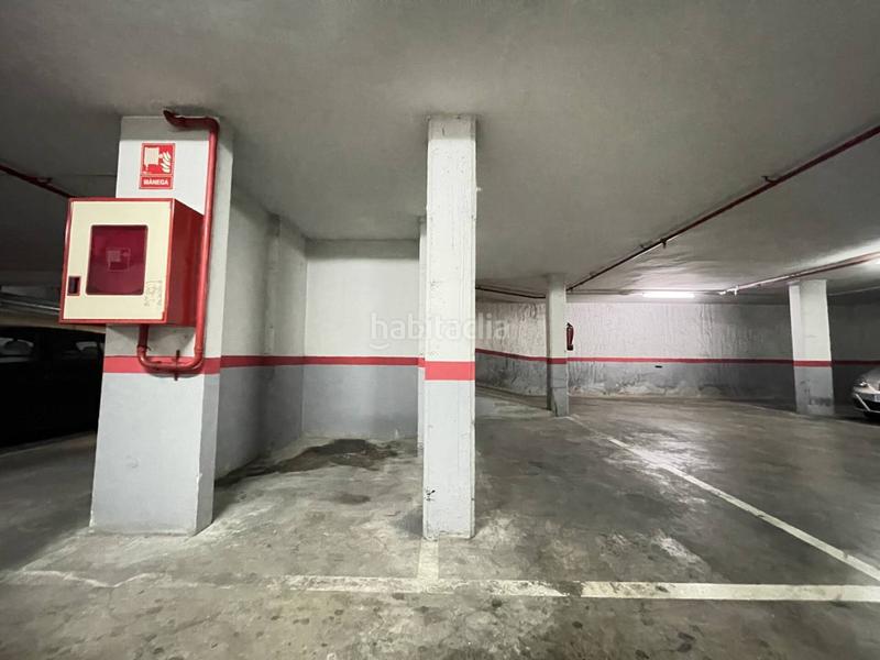 Foto 928f3f9f-25e8-4932-97de-7b75bfda637a. Autoparkplatz in begur 11 in Sants-Badal Barcelona