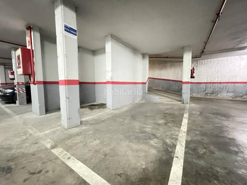 Foto f6cc55dc-a225-4af4-ad72-a5d67ddead5a. Autoparkplatz in begur 11 in Sants-Badal Barcelona