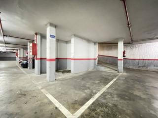 Autoparkplatz in Begur 11. Parking en venta en sants