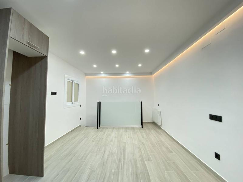 Foto 4abf6298-70cd-4024-a963-171fe4eebfa8. Dúplex  de diseño entre sagrada família y gràcia en venta! en Barcelona