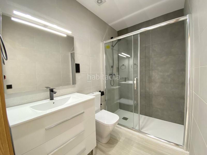 Foto 4b76dd34-6636-40cb-86c4-fa970f6c89ad. Dúplex  de diseño entre sagrada família y gràcia en venta! en Barcelona