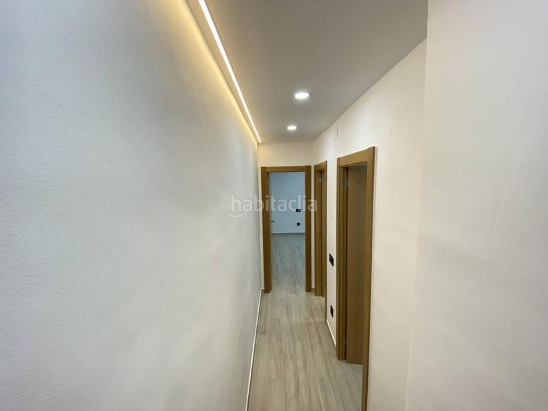 Foto c2af6513-1810-406c-be4f-178d3ed6c879. Dúplex  de diseño entre sagrada família y gràcia en venta! en Barcelona