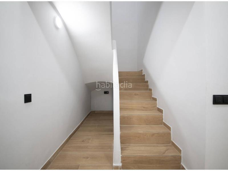 Foto b7390cd8-b7d9-4cd1-b65d-b16783aec080. Dúplex duplex en venta! en Can Baró Barcelona