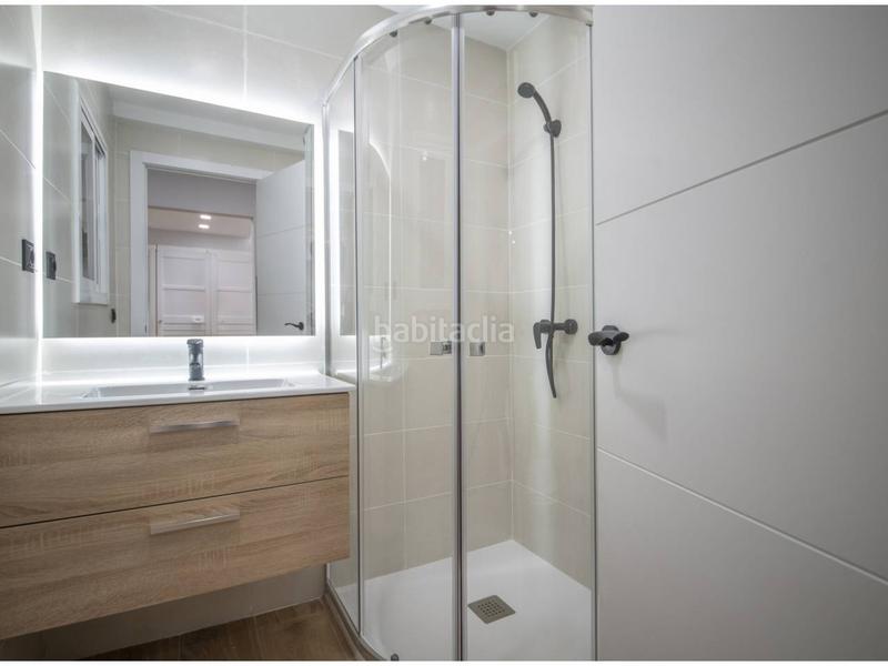 Foto e7dee6d3-1928-40b4-afdd-61940b48cbcf. Dúplex duplex en venta! en Can Baró Barcelona