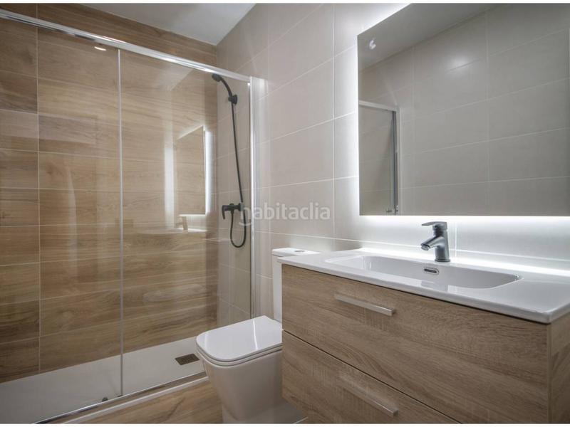 Foto f11c9284-cae7-497b-aafc-8464df28e637. Dúplex duplex en venta! en Can Baró Barcelona