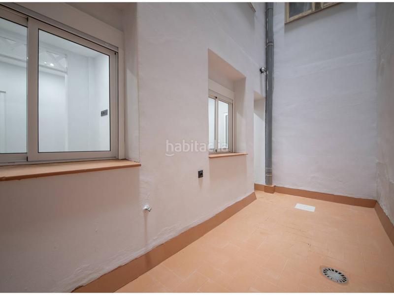 Foto f011cff3-5b2e-4d0e-8f2b-0ce9f22a56c1. Dúplex duplex en venta! en Fort Pienc Barcelona