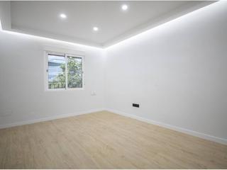 Dachwohnung  Castillejos. Piso reformado a estrenar en venta!
