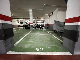 Lloguer Aparcament cotxe a Valencia 549. Parking en alquiler en la dreta de leixample