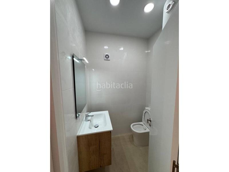 Foto 96b87c94-e87a-44e5-87b0-a6f04446ad98. Alquiler local comercial local en alquiler! en Congrés - Indians Barcelona
