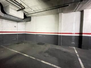 Aparcament cotxe a Palomar 40. Garaje en venta en sant andreu08030