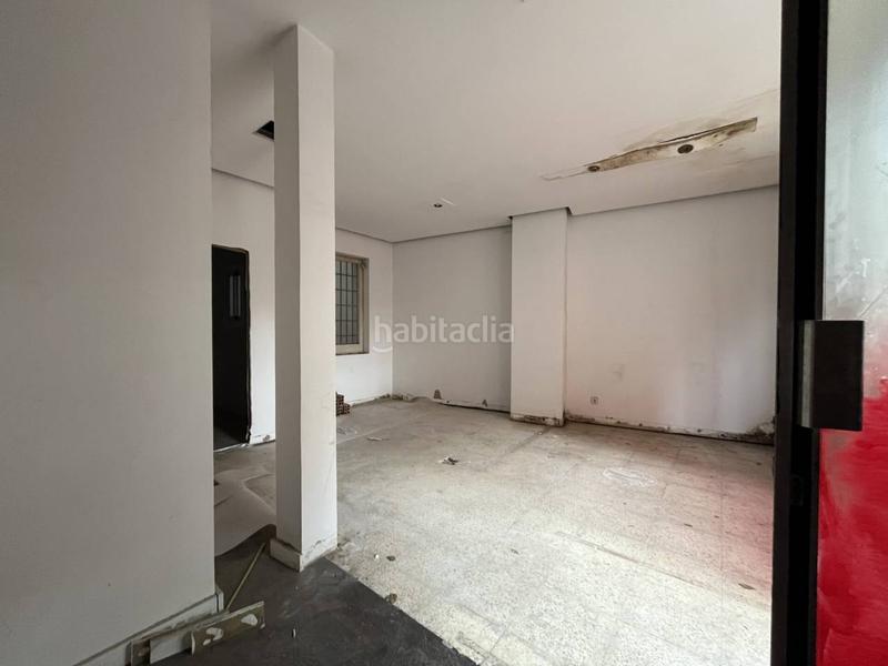 Foto 4afdd374-68db-4f8d-ad60-add64c0545b7. Alquiler local comercial en dolors masferrer bosch 30 local en alquiler en les corts08028 en Barcelona