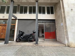 Lloguer Local Comercial a Dolors masferrer bosch 30. Local en alquiler en les corts08028