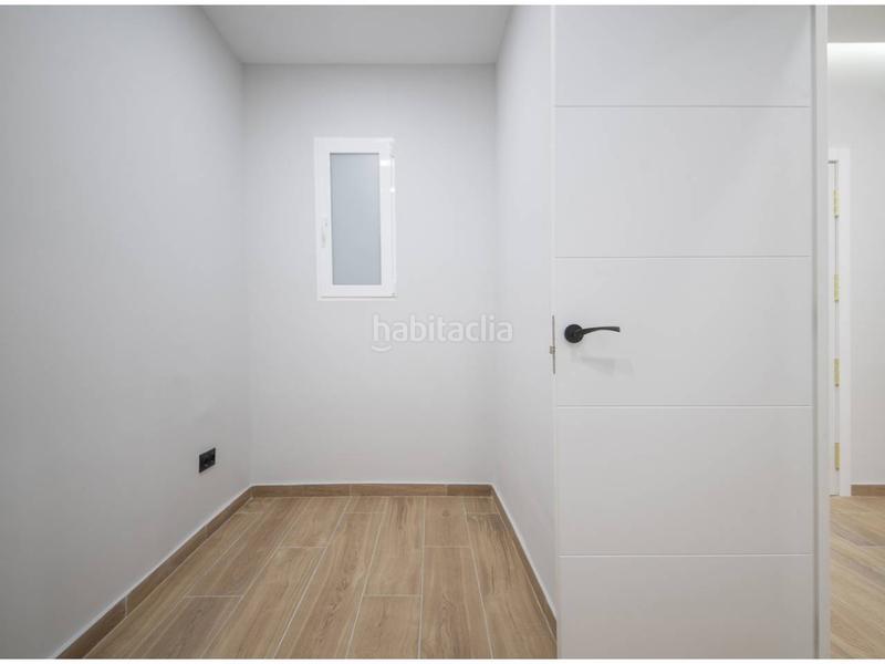 Foto 6aedada8-10fa-460f-8170-9eaa5da03ca0. Piso  en venta! en Guinardó Barcelona