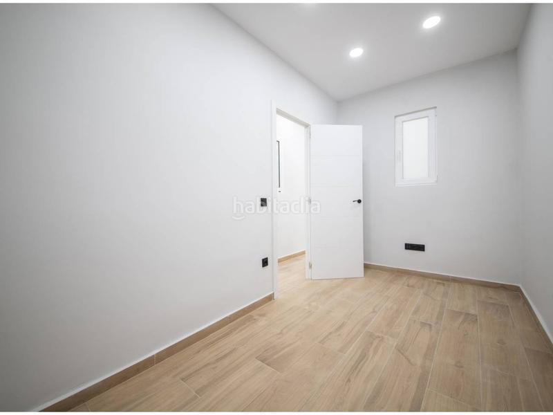 Foto ded82fda-9eaf-47fc-923f-947248b2e41a. Piso  en venta! en Guinardó Barcelona