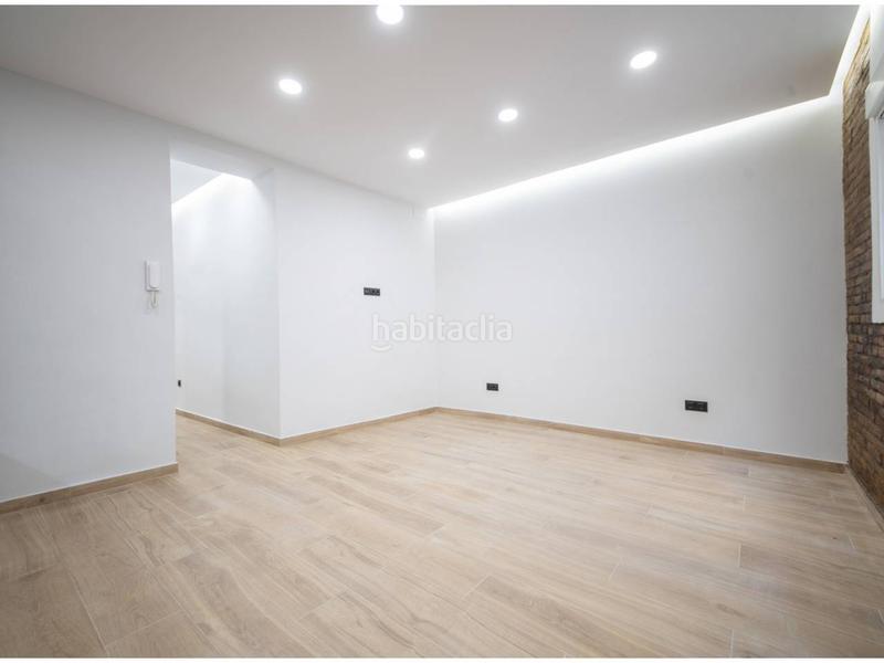 Foto 88fb7a32-ab28-4255-b4cc-16070ef4626f. Piso  en venta! en El Camp d´en Grassot i Gràcia Nova Barcelona