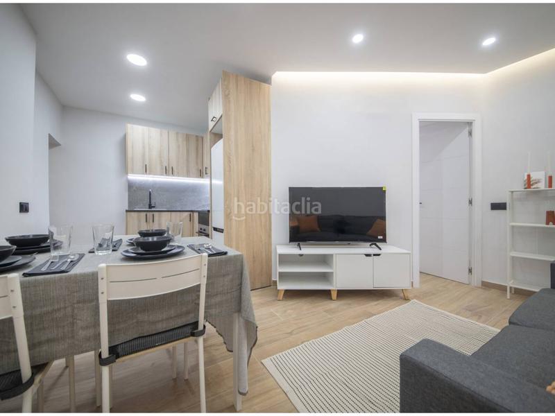 Foto 2a6fabf4-1edd-4772-8ad5-59e706dd7d46. Piso  en venta! en El Camp de l´Arpa del Clot Barcelona