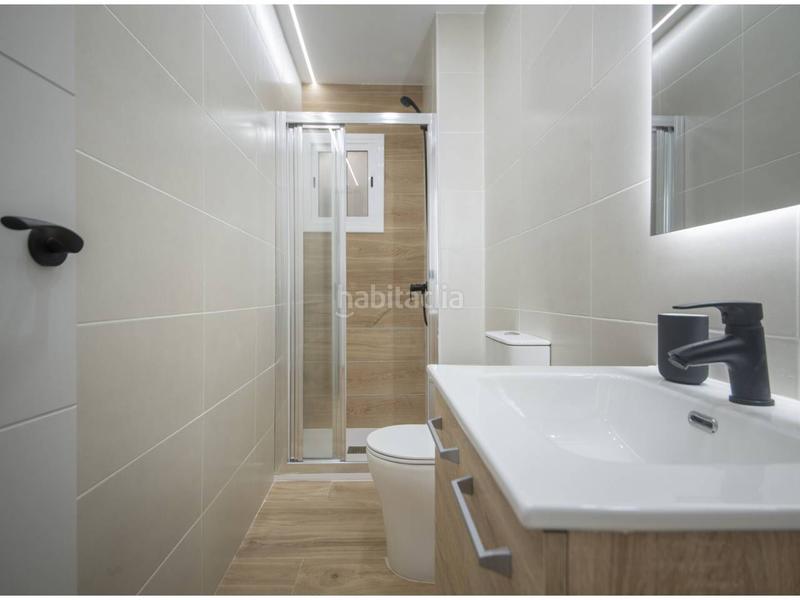Foto 6f2e0a2c-1cdd-438b-baca-01f927dc8033. Piso  en venta! en El Camp de l´Arpa del Clot Barcelona