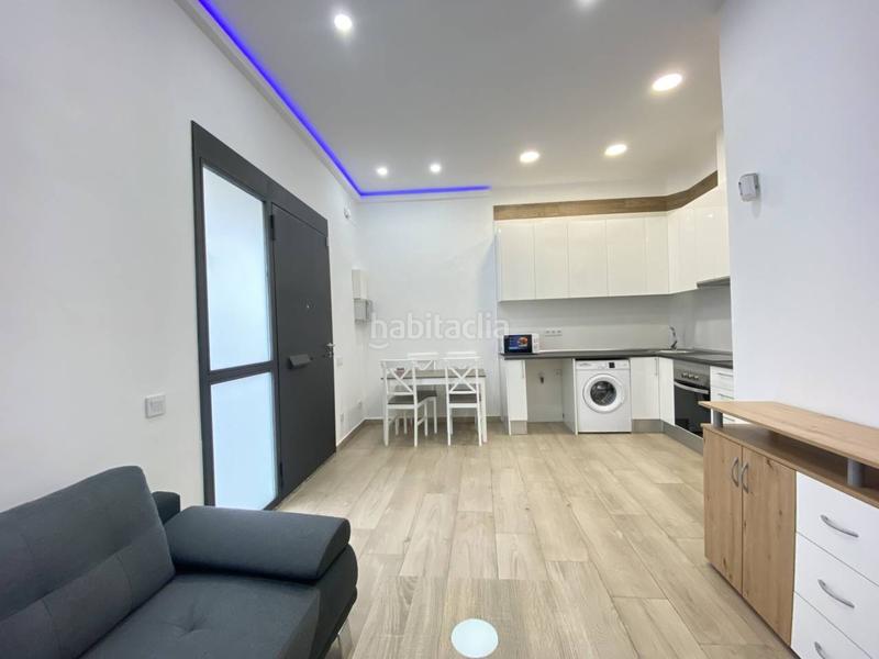 Foto 990170d8-68a0-4721-b980-1016160d6450. Estudio  en venta en la Prosperitat08016 en Barcelona