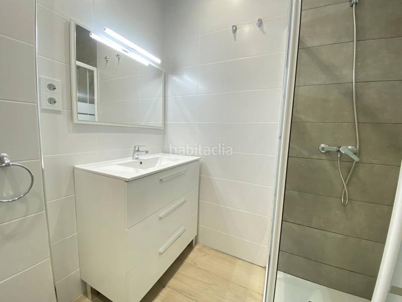 Foto b1ccbdab-c2d7-4be5-bf40-ed9c0b30ae73. Estudio  en venta en la Prosperitat08016 en Barcelona