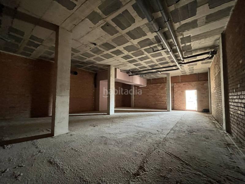 Foto 6b0f3fc2-6a21-448c-b994-b21acea74699. Alquiler local comercial en pi i margall 11 local en alquiler en Gorgprogréspep ventura08912 en Badalona