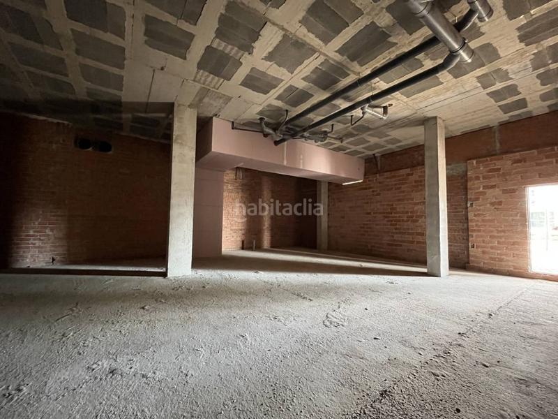 Foto 929ca461-656d-4c73-9493-d35a1a64c508. Lloguer local comercial a pi i margall 11 a Gorg Badalona