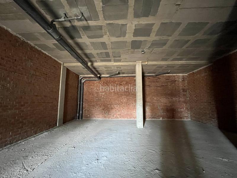 Foto c82e90e8-0481-40ba-806c-de7b4274bddc. Lloguer local comercial a pi i margall 11 a Gorg Badalona