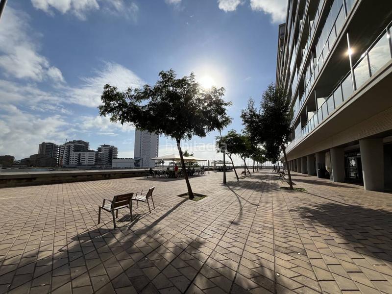 Foto cdaffcc2-83eb-4359-9660-e76343ab7e17. Lloguer local comercial a pi i margall 11 a Gorg Badalona
