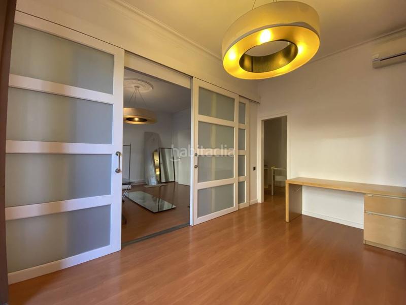Foto 4968def1-43ba-4e41-9e5a-e76ddf26c970. Miete büro in Dreta de l´Eixample Barcelona