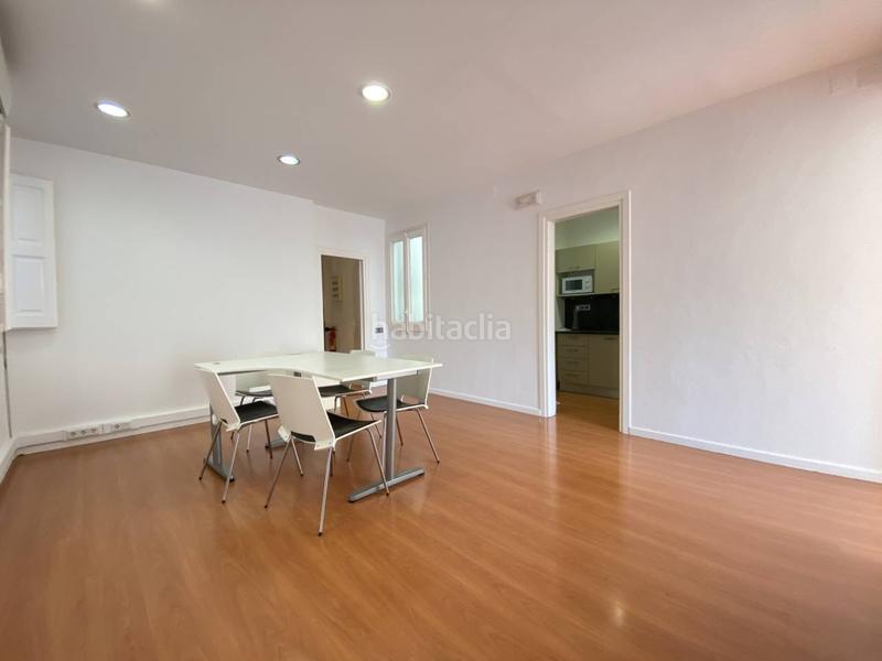 Foto cb8c3b12-1846-46e1-add5-22145e0bf999. Miete büro in Dreta de l´Eixample Barcelona