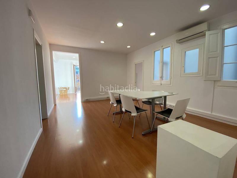 Foto d3071ad8-afa1-46c9-915b-0b61308b1c17. Miete büro in Dreta de l´Eixample Barcelona