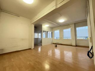Miete Büro in Laforja 21. Oficina en alquiler en sant gervasigalvany