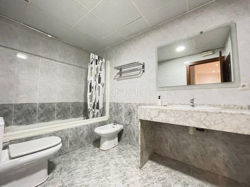 Foto baaaa8a9-5351-4077-a65c-f2f77f8e25f2. Local commercial dans vallcarca 12 dans Vallcarca - Penitents Barcelona