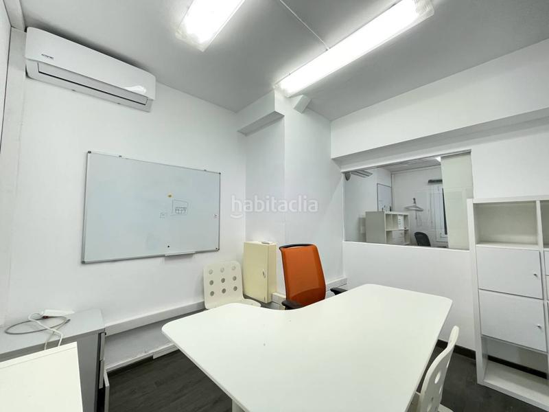 Foto b696f89f-d389-456b-9a73-5898e0ecfceb. Location bureau avec chauffage dans El Camp d´en Grassot i Gràcia Nova Barcelona