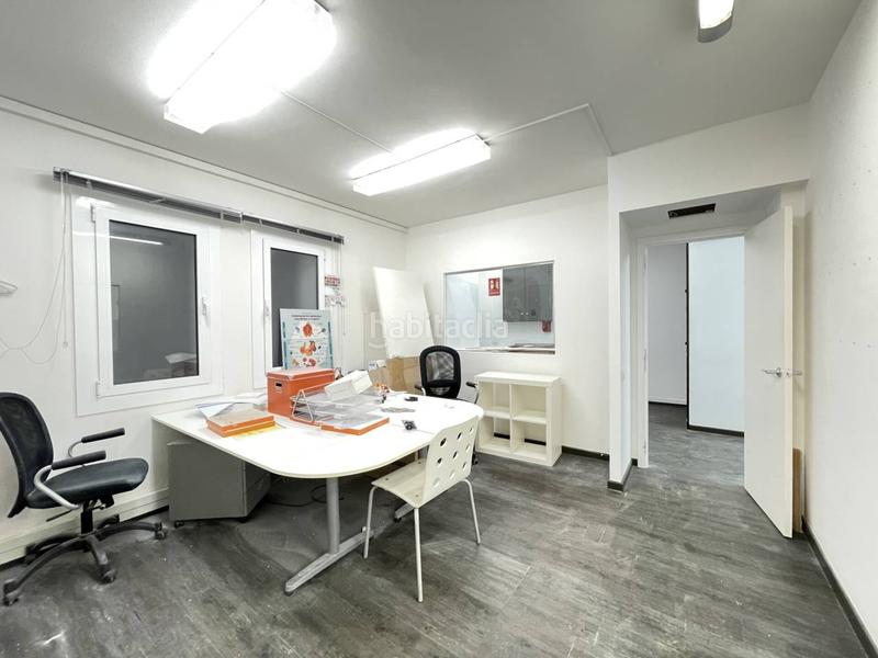 Foto dc7df3dd-830c-41a4-9614-50949c0820f2. Location bureau avec chauffage dans El Camp d´en Grassot i Gràcia Nova Barcelona