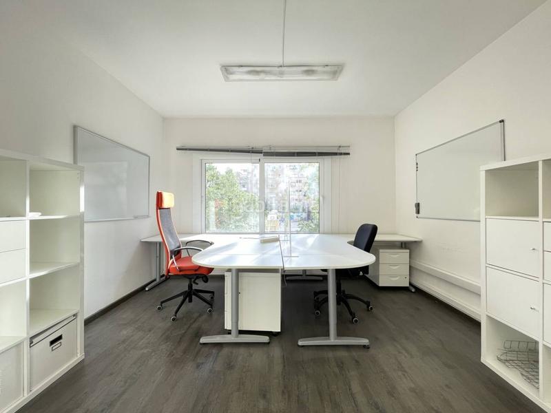 Foto d0a3a4d2-b466-4db2-9368-c4318ba24387. Rent office space with heating in El Camp d´en Grassot i Gràcia Nova Barcelona