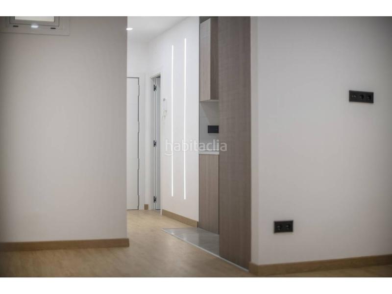 Foto 162607d3-2474-4650-8993-2fb639535cad. Pis a badal 33 a La Bordeta Barcelona