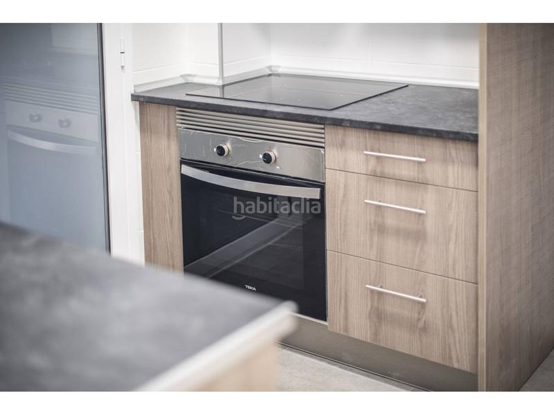 Foto 636e99ec-7f69-42a9-8359-01975f5f3422. Pis a badal 33 a La Bordeta Barcelona