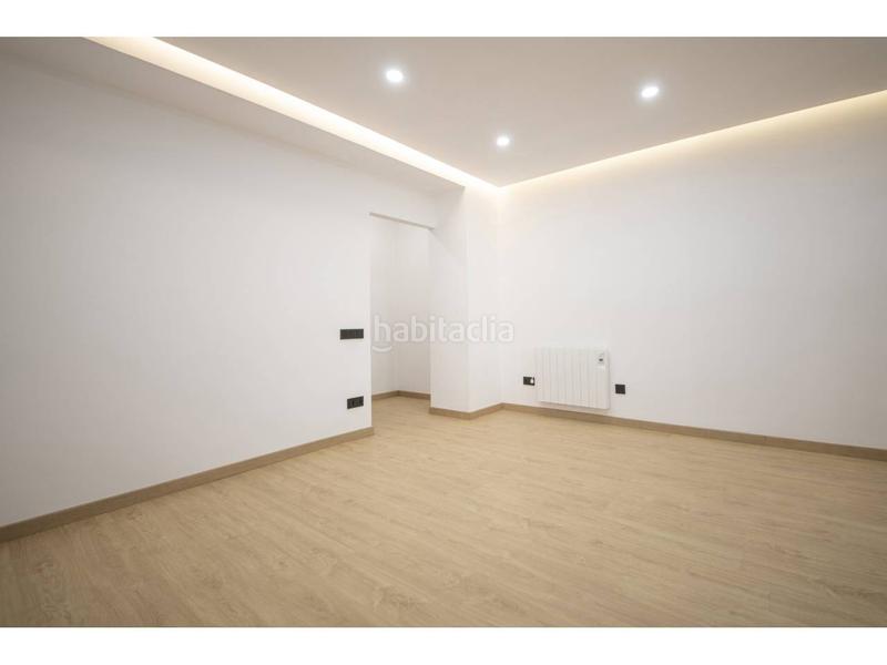 Foto 687dd838-0e65-4328-94aa-f0522192ccf1. Pis a badal 33 a La Bordeta Barcelona