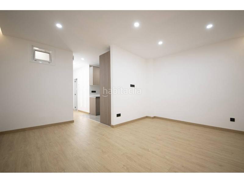 Foto a940274c-93bb-47fb-a92f-46b6fe769bbd. Pis a badal 33 a La Bordeta Barcelona