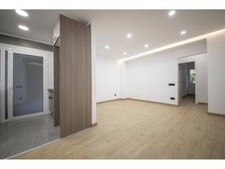 Pis a Badal 33. Piso en venta en hostafrancs08014