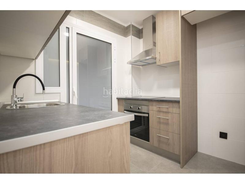 Foto d94ecb1e-0544-4107-9fd3-3b3f00f09183. Pis a badal 33 a La Bordeta Barcelona