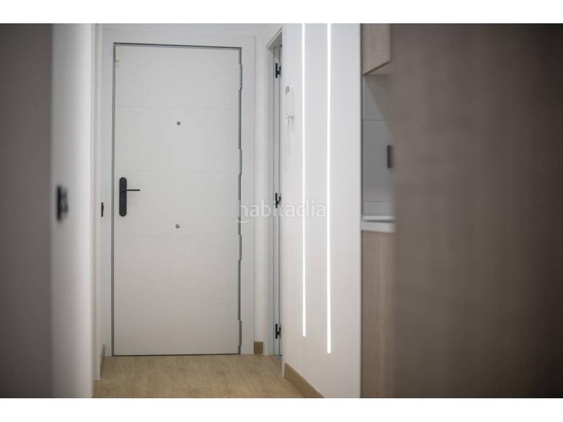 Foto e06f2cfa-c005-4ab9-9556-e7b73f6833d3. Pis a badal 33 a La Bordeta Barcelona