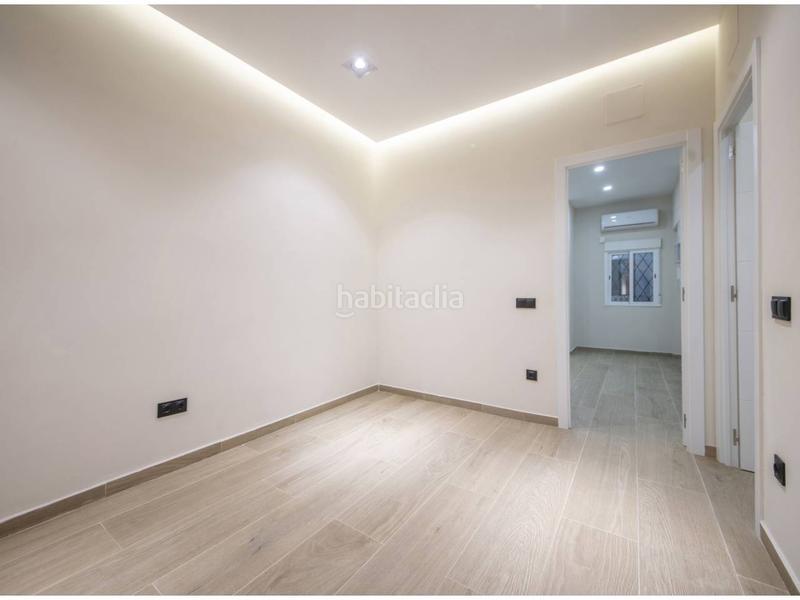 Foto 12bec020-de30-4818-9b6e-47f696b84289. Dúplex en gomis 60 duplex en venta en el putxetel farró08023 en Barcelona