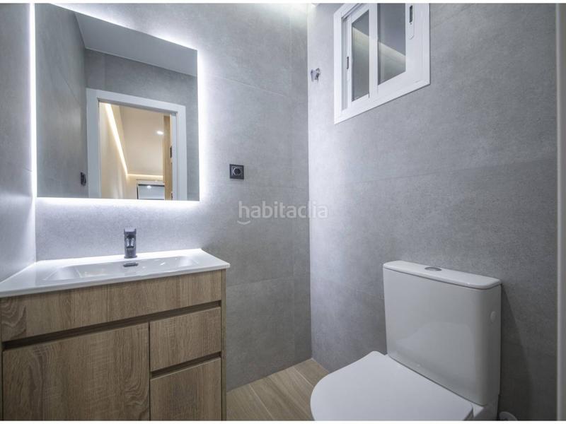 Foto 79ef8d99-d6d8-4e28-9723-fcb16c3e1ce1. Dúplex en gomis 60 duplex en venta en el putxetel farró08023 en Barcelona