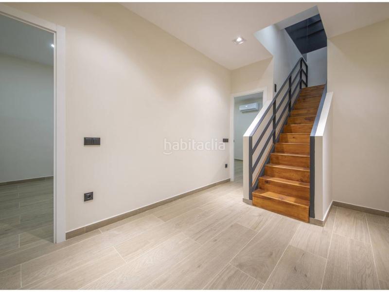 Foto ad1a1506-2687-4ba5-ac3f-5b96c8f493b1. Dúplex en gomis 60 duplex en venta en el putxetel farró08023 en Barcelona