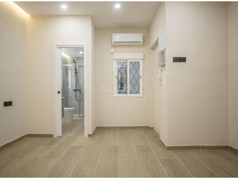 Foto b0159898-7032-444f-82fe-7cbe8833d9ea. Dúplex en gomis 60 duplex en venta en el putxetel farró08023 en Barcelona