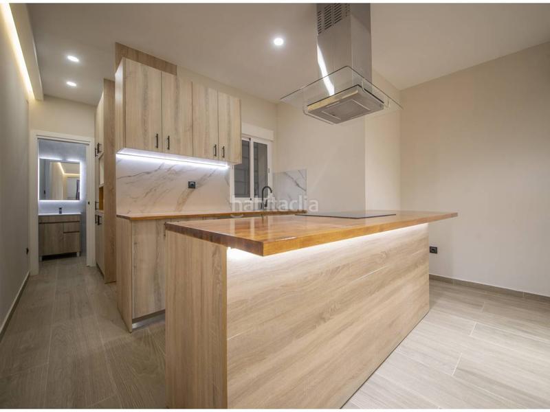 Foto f29b9ba6-2f68-4544-8b28-4f20175db643. Dúplex en gomis 60 duplex en venta en el putxetel farró08023 en Barcelona