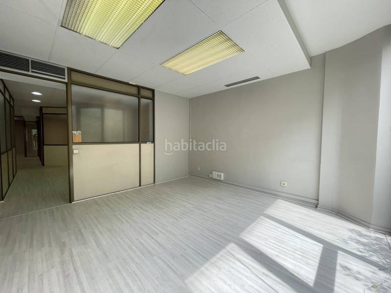 Foto 8e155308-1670-4e47-b24d-9730213af032. Miete büro in aragó 139 in La Nova Esquerra de l´Eixample Barcelona