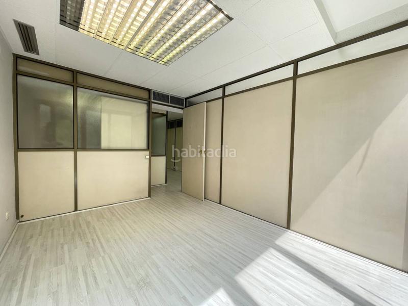 Foto 06ab765e-3357-4201-a64f-5cc2ebf6f30c. Rent office space in aragó 139 in La Nova Esquerra de l´Eixample Barcelona