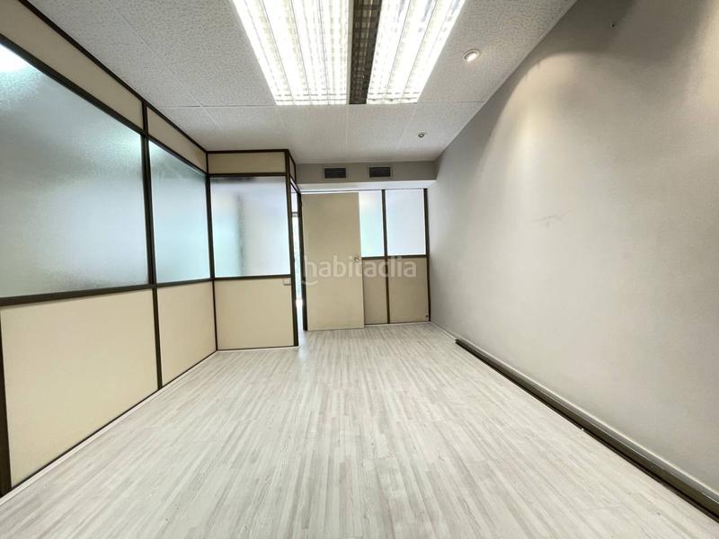 Foto f6a781e1-d83c-4739-b9db-b03ae1d6773e. Rent office space in aragó 139 in La Nova Esquerra de l´Eixample Barcelona